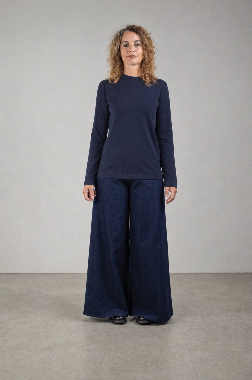 Women's long-sleeved T-shirt
